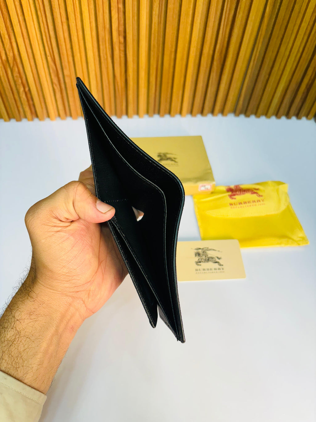 Burberry wallet 2008