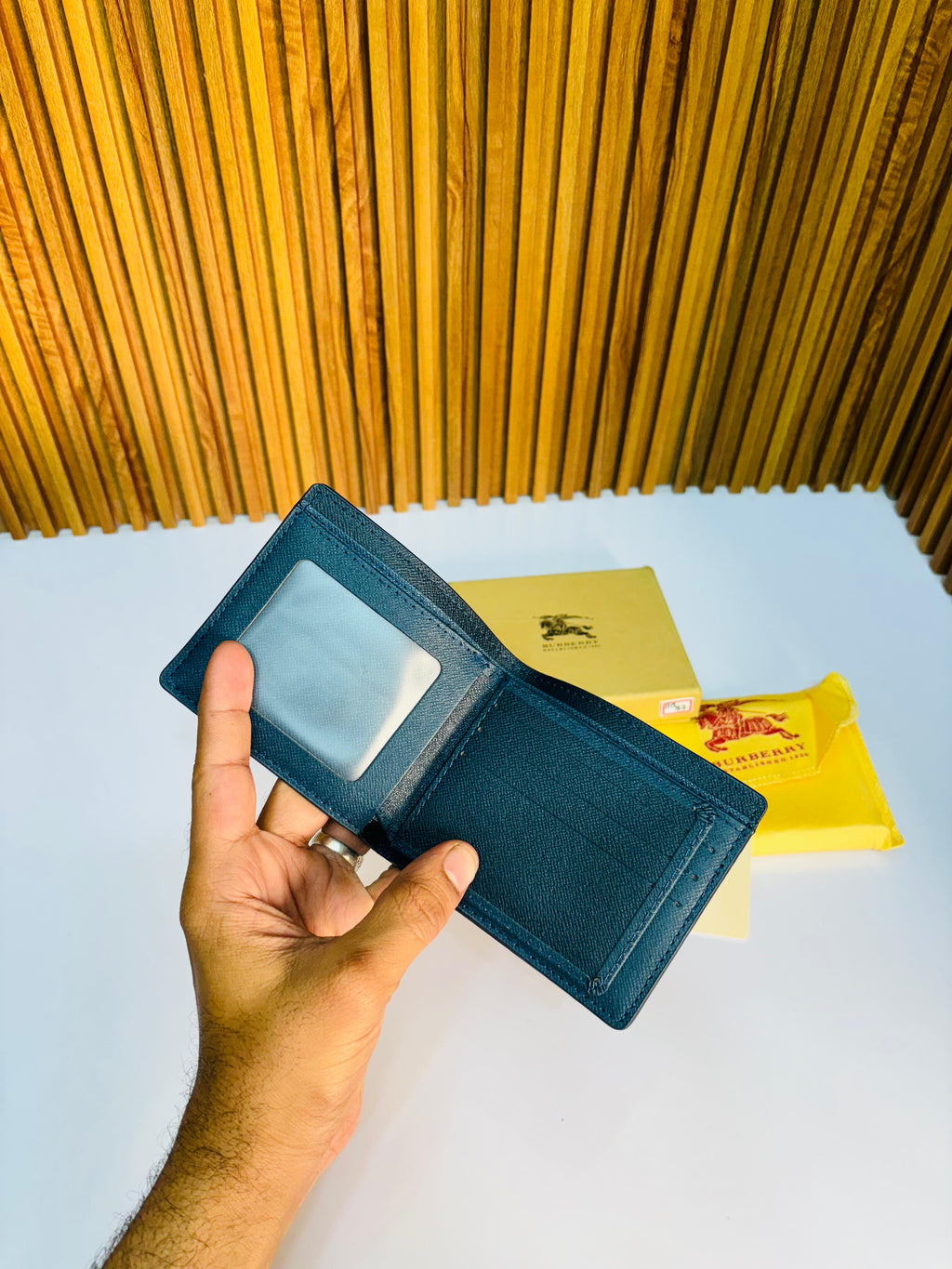 Burberry wallet 2006