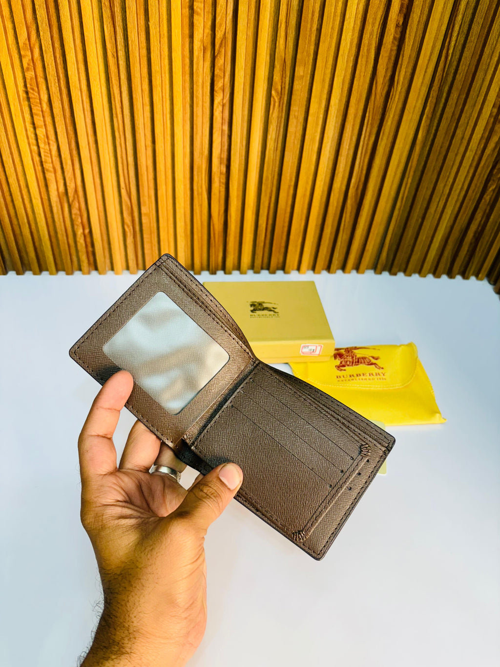 Burberry wallet 2005