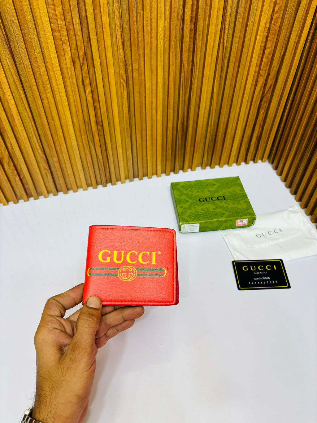 Gucci wallet 2004