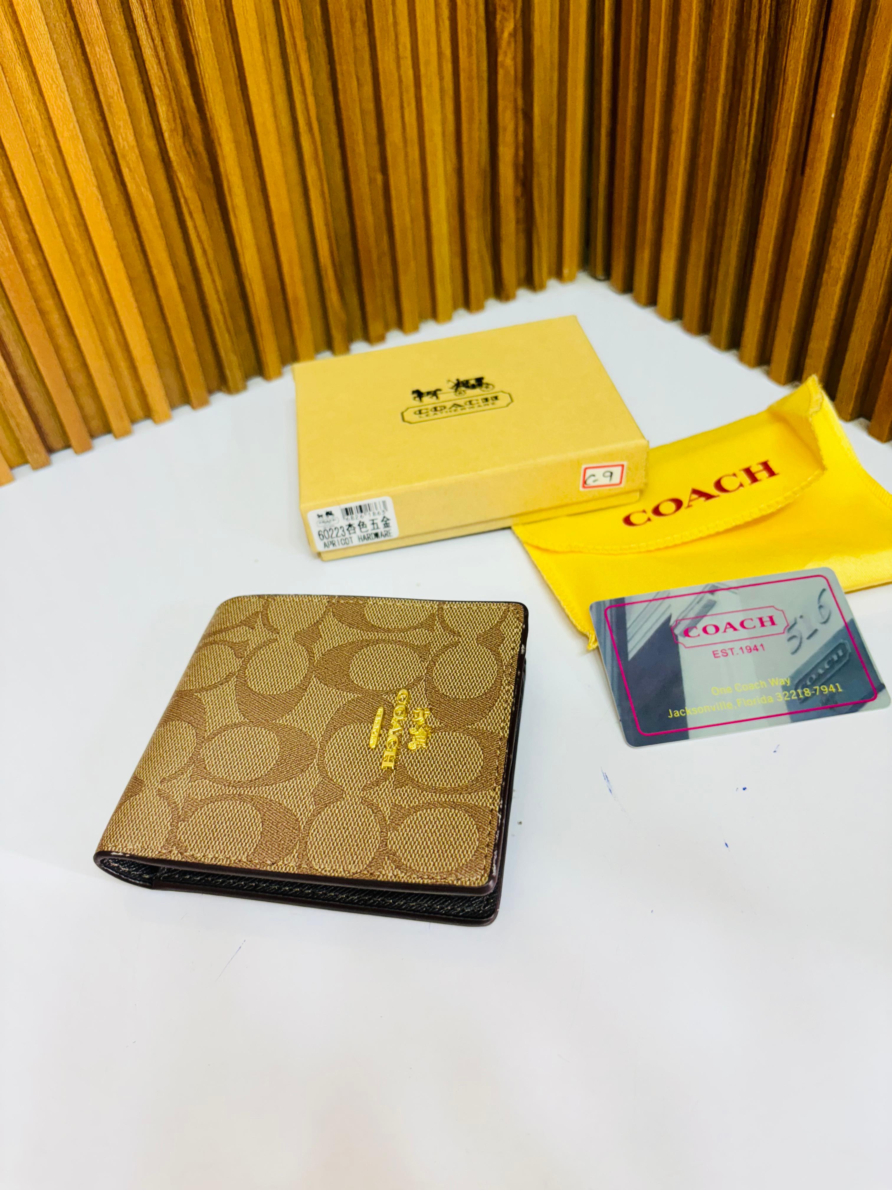 Coach wallet #011